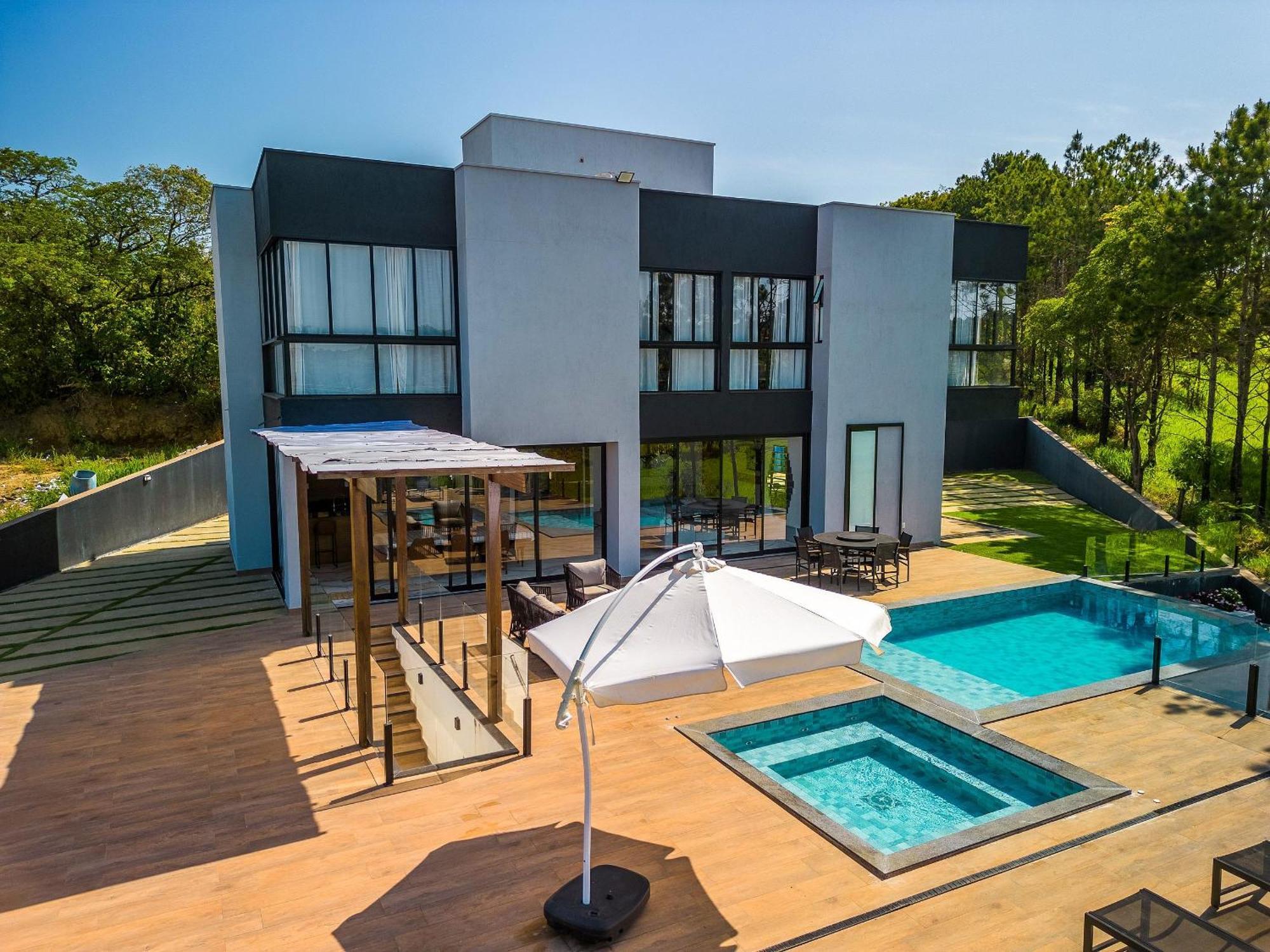 Pousada Com Piscina, Jacuzzi E Com Vista Em Capitolio - Casa Decore 외부 사진