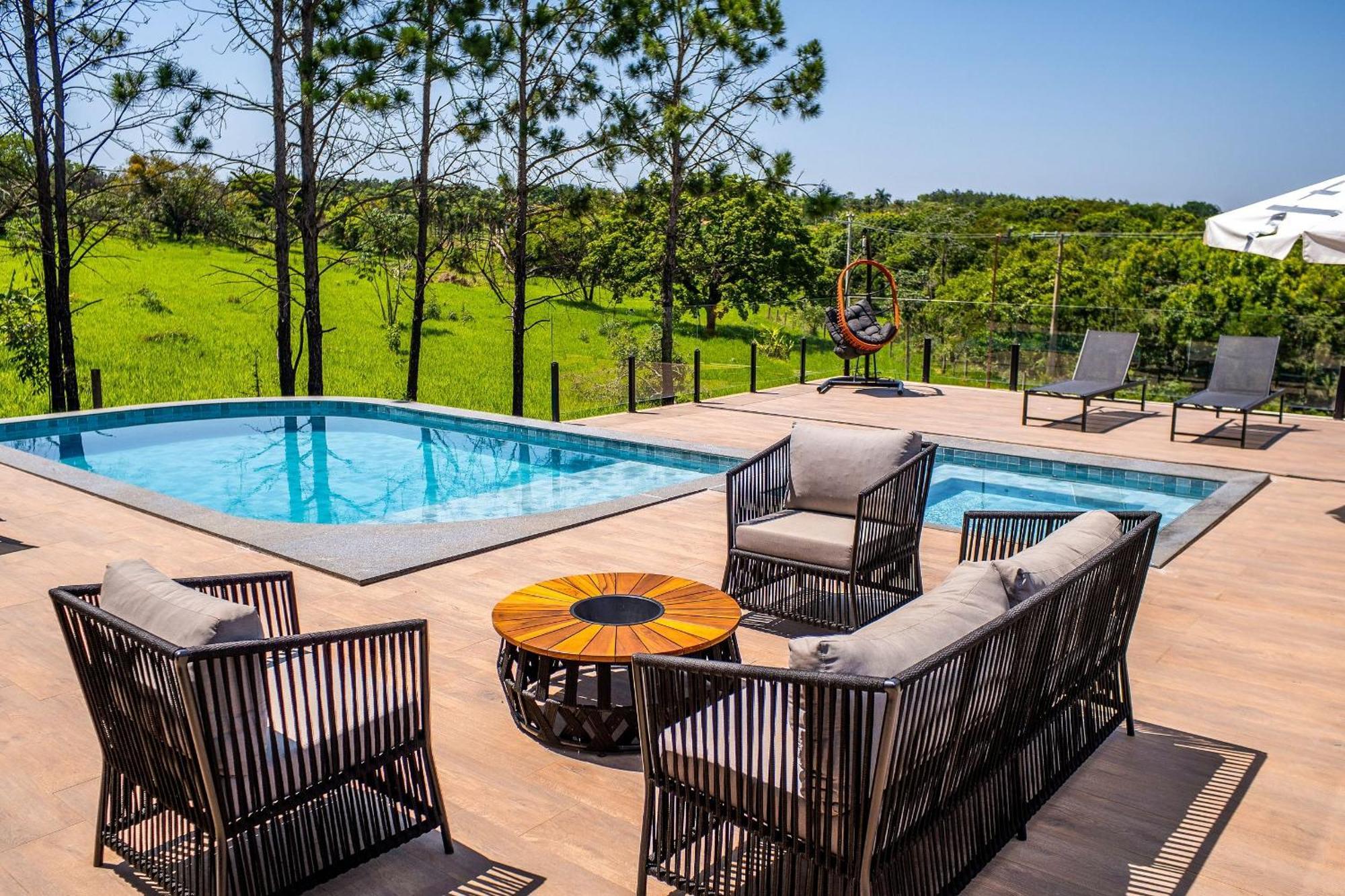 Pousada Com Piscina, Jacuzzi E Com Vista Em Capitolio - Casa Decore 외부 사진