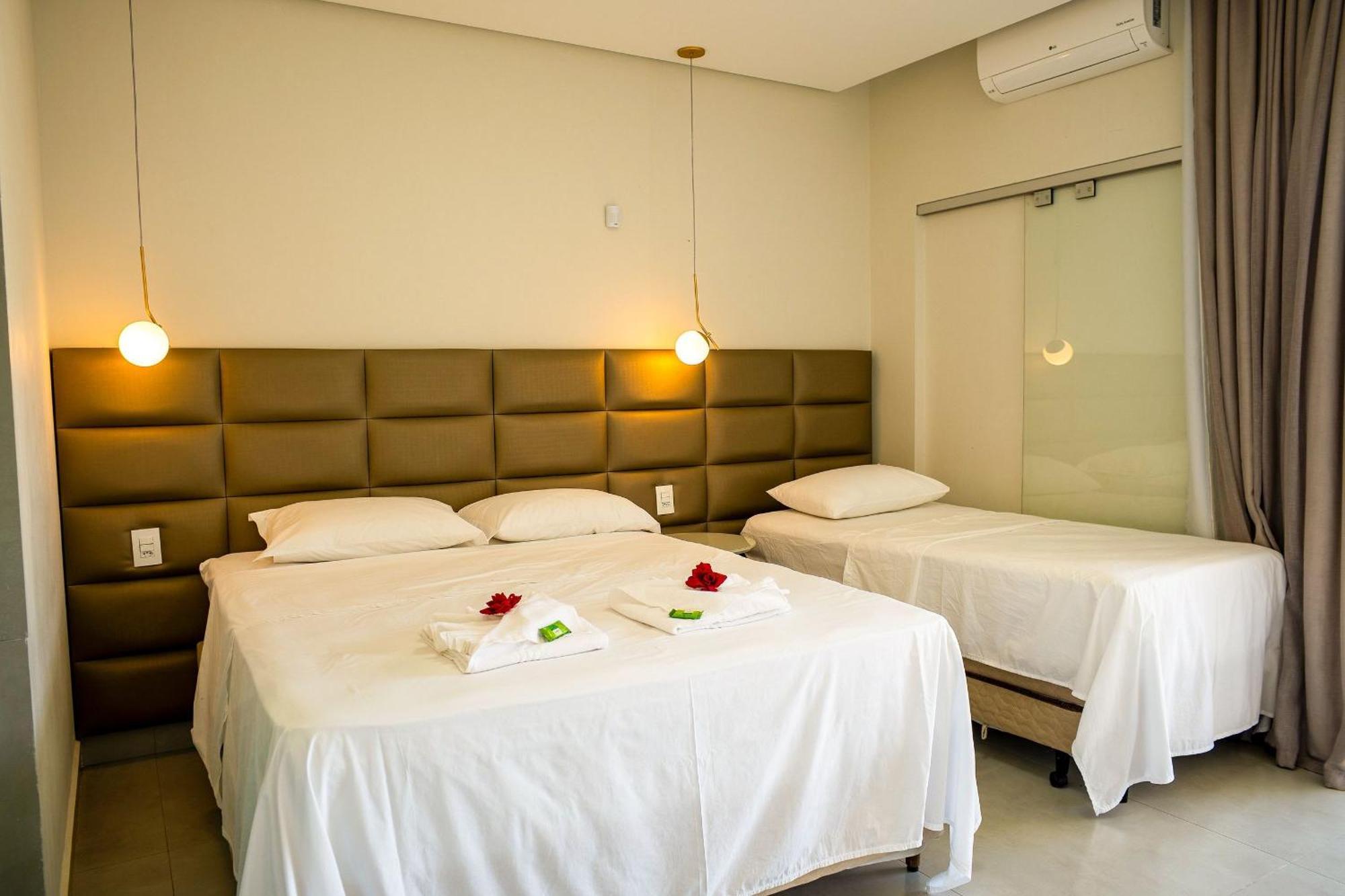 Pousada Com Piscina, Jacuzzi E Com Vista Em Capitolio - Casa Decore 외부 사진