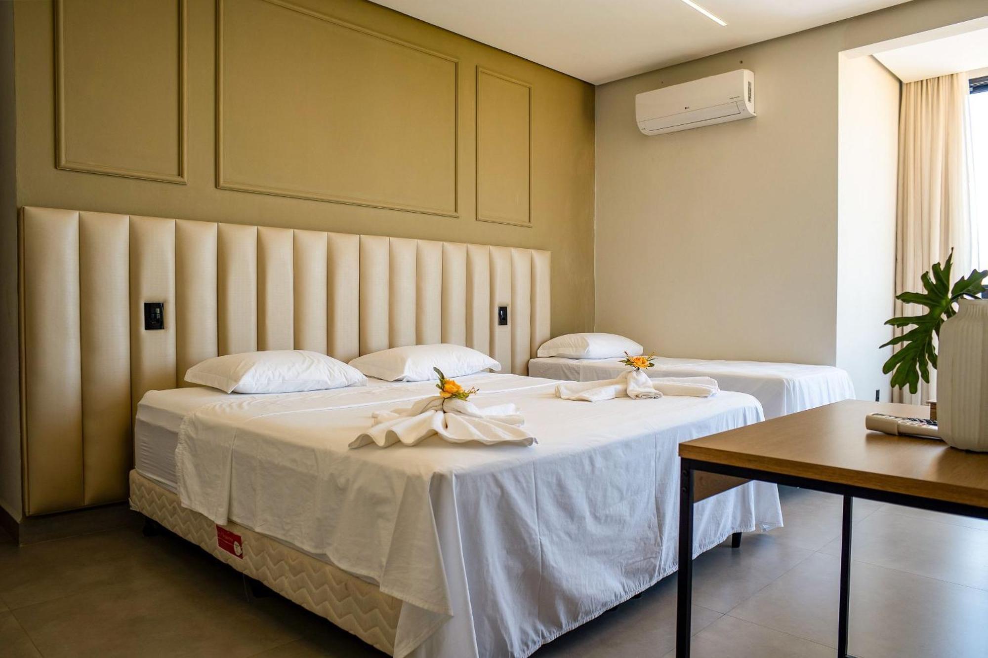 Pousada Com Piscina, Jacuzzi E Com Vista Em Capitolio - Casa Decore 외부 사진