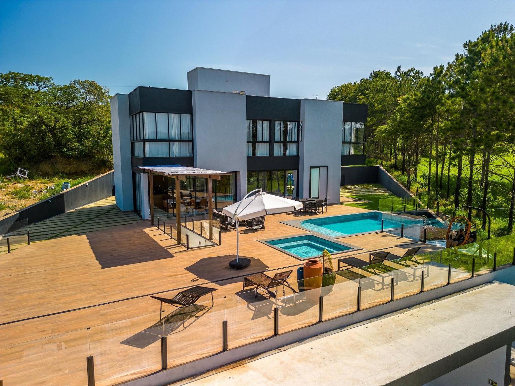 Pousada Com Piscina, Jacuzzi E Com Vista Em Capitolio - Casa Decore 외부 사진